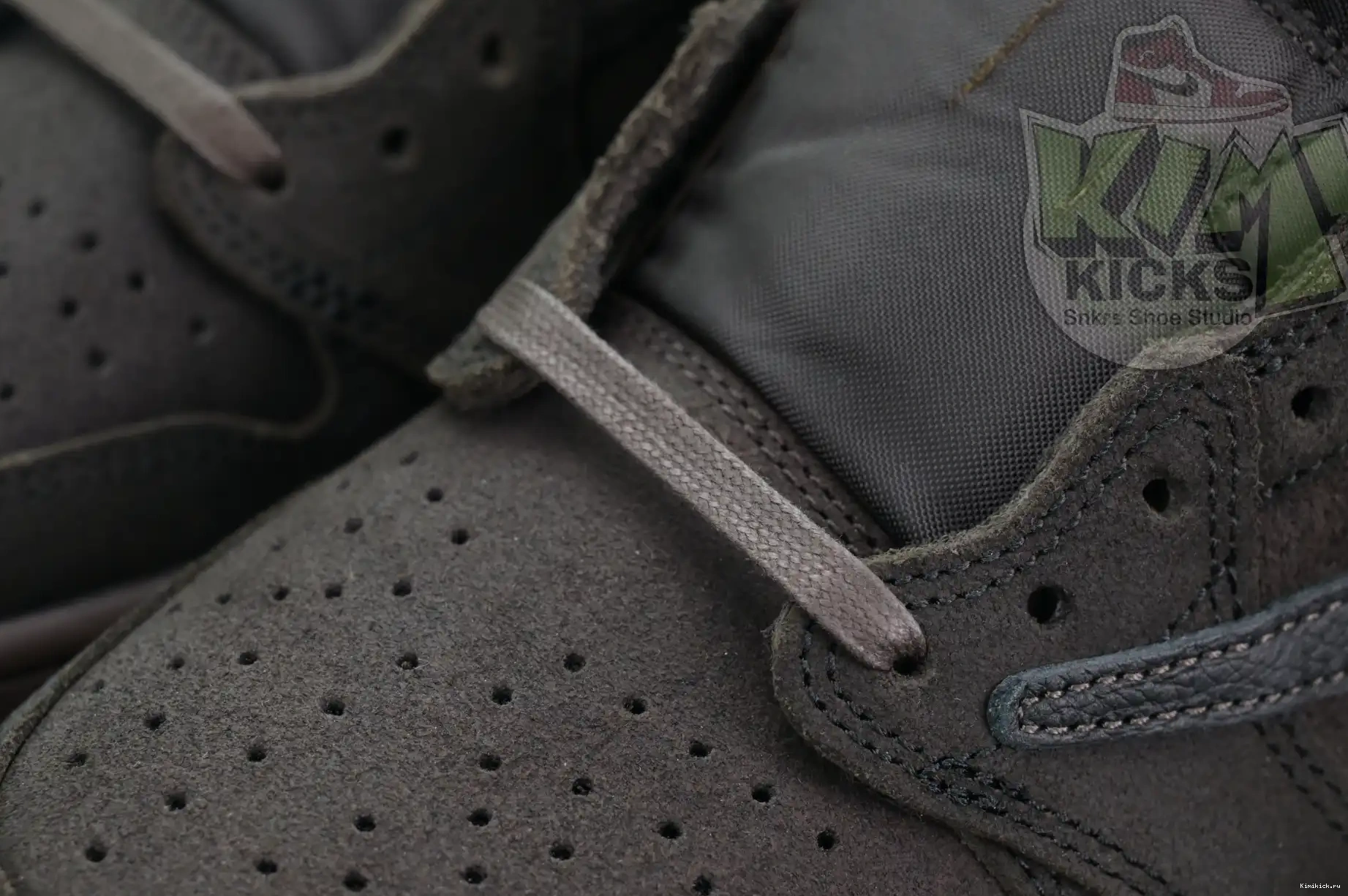 Air Brown” x Travis OG“Velvet Low Jordan Scott Kimikick Jordan 1 0619